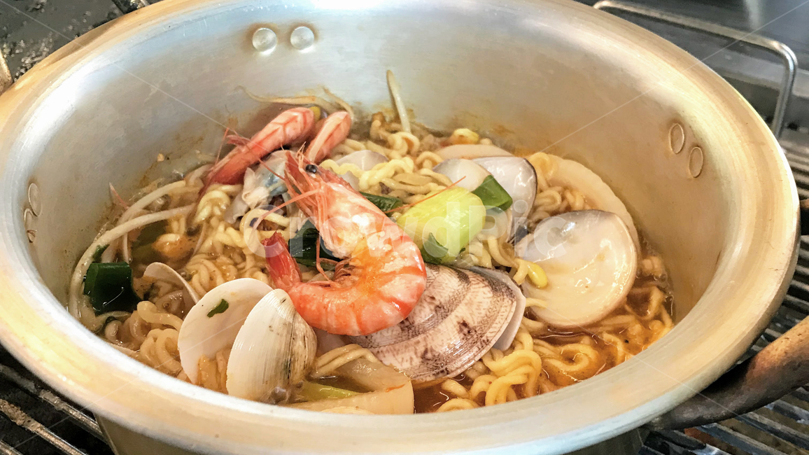 양은냄비,라면,해물라면,야식,food,음식,ramen,seafood,해물
