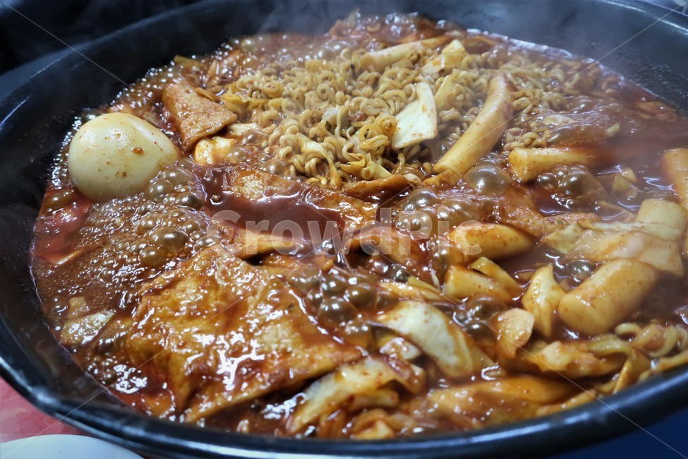 즉석,떡볶이,양배추,삶은,계란,달걀,라면,사리,오뎅,생라면,춘장,한식,요리,먹거리,음식