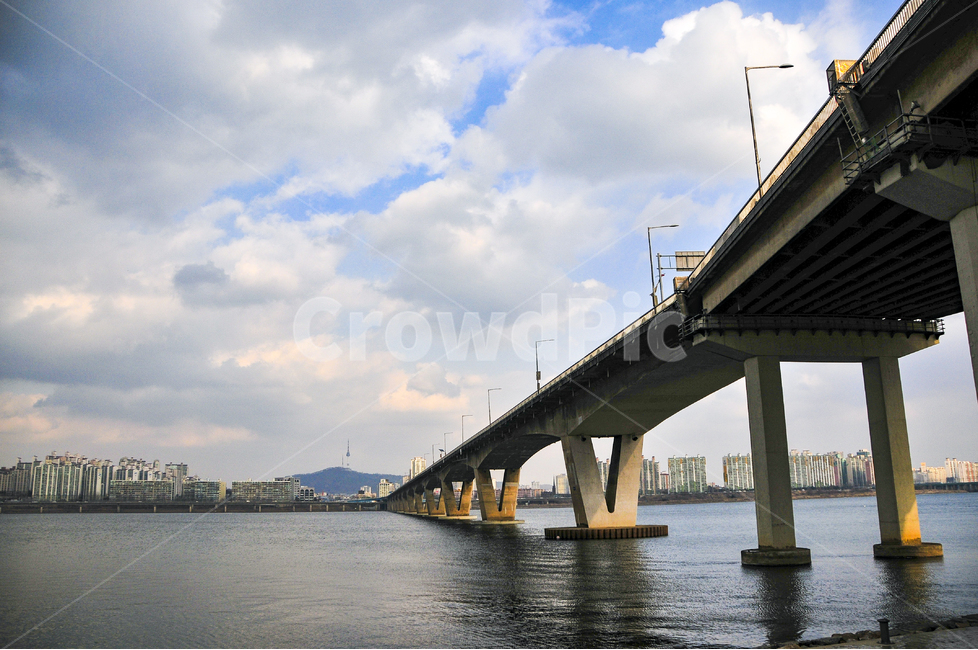 원효대교,한강대교,교량,한강,한강공원,다리,도시,풍경,city,landscape,한국도시풍경,한국도시경관,korea cityscape,road,도로,building,건물,bridge