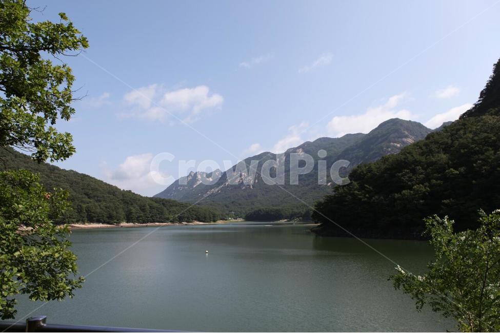 산정호수,호수,산,구름,하늘,자연,풍경,nature,landscape,한국자연풍경,한국자연경관,korea nature landscape,water,물,outdoors,옥외