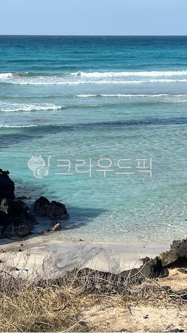 Coast,Beach,Jeju Coast,ocean,clear sea,jeju island,Jeju sea,Jeju Island Beach