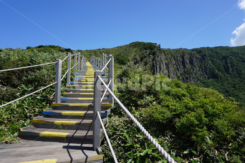 한라산,영실코스,병풍바위,푸른,하늘,등산로,등산,제주,풍경,구름