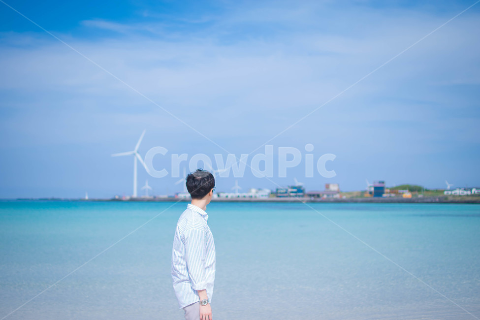 바다,수평선,여름,에메랄드빛,제주도,제주도,jeju,jeju island,사람,인물,인간,human,person,남성,남자,man,male,여행,휴가,traveling,vacation,trip,engine,엔진,motor,모터,machine,기계