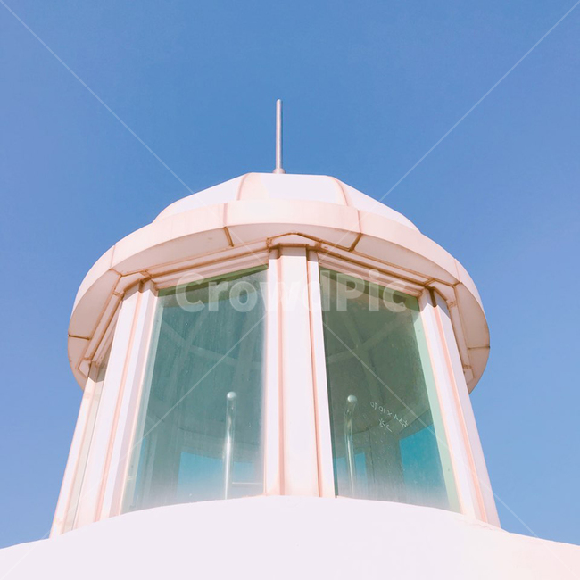 하늘,색감,등대,하얀등대,대칭적인,조용한,정적인,등대,lighthouse,dome,둥근 천장
