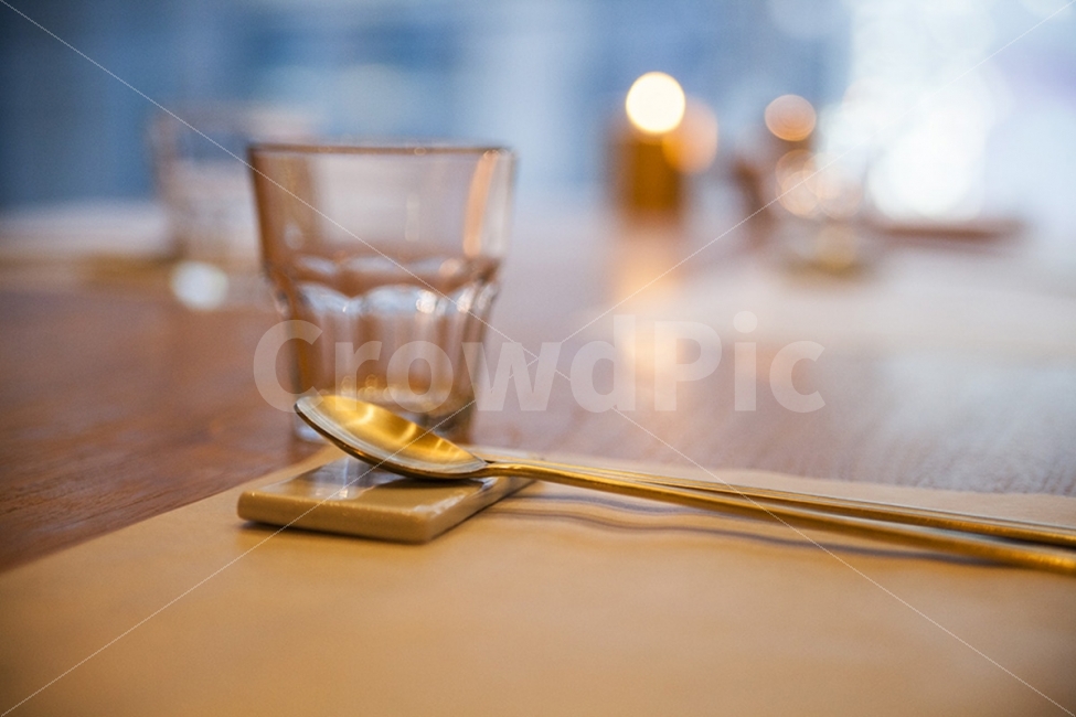 식당,레스토랑,한식,한식당,상,상차림,수저,식판,테이블,사물,물건,오브젝트,thing,object,matter