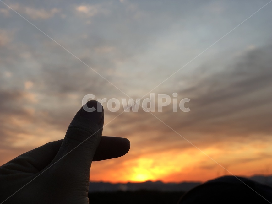 2020년,일출,하트,해맞이,해돋이,human,인간,person,사람,finger,sunrise,자연,새해,새해,new year