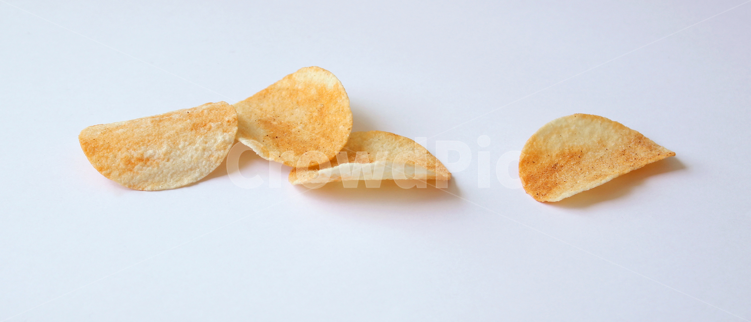 biscuit,brown,chip,chips,closeup,cooking,crisps,food,macro,object,potato,potatochips,potatochipstower,snack,thin,white,비스킷,비스켓,브라운,노란색,노랑,옐로우,클로즈업,음식,요리,과자,쿠키,스낵,감자칩,얇은,포테이토칩,포테이토,음식,식재료,요리,food,cook,meal,dishes,food reserves,디저트,간식,후식,dessert,snack
