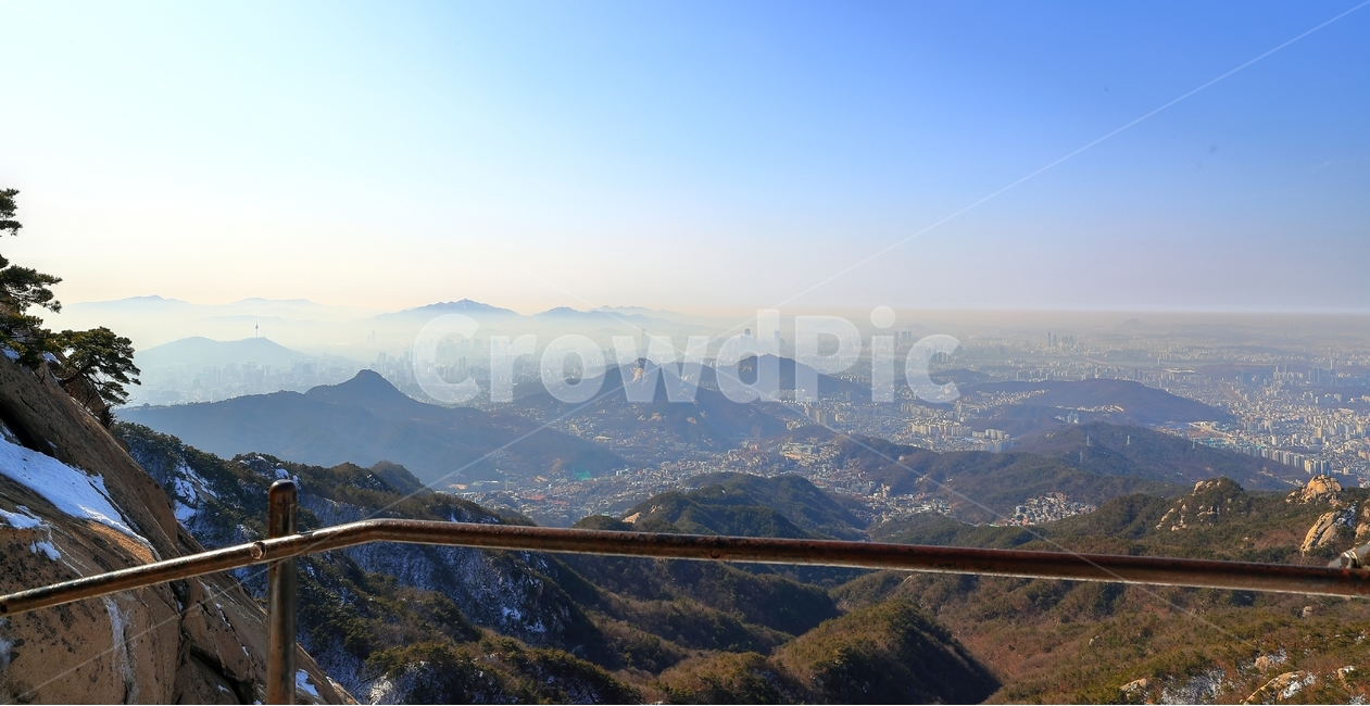 비봉능선,문수봉,암릉,도심,남산,아침,겨울,계절,winter,season,자연,풍경,nature,landscape,한국자연풍경,한국자연경관,korea nature landscape,도시,city,한국도시풍경,한국도시경관,korea cityscape,outdoors,옥외,mountain,산,mountain range,산맥,경치,scenery
