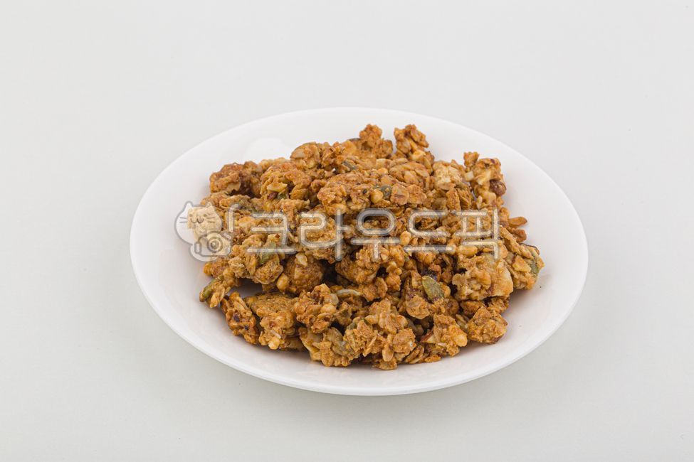 Granola,cereal,whole grains,grains,oatmeal,brown rice,nuts,food