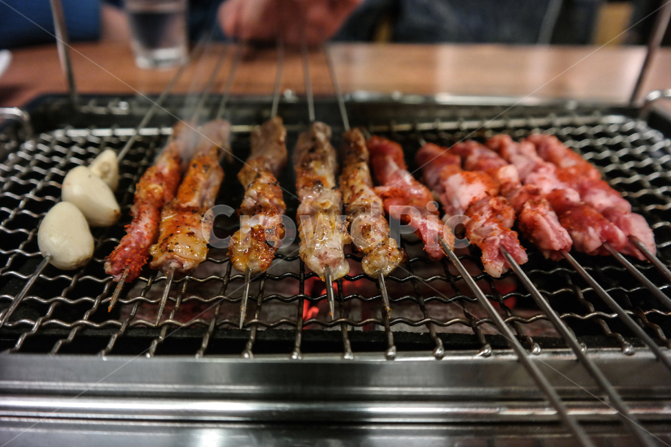 양꼬치,고기,숯불구이,꼬치,꼬치구이,중식,중국요리,식당,맛집,식사,술안주,야식,육류,음식,food,바베큐,bbq,lamb,양고기,meat,meal,diches,cook,요리,그릴,마늘,garlic,음식,식재료,요리,food,cook,meal,dishes,food reserves,육류,고기,meat