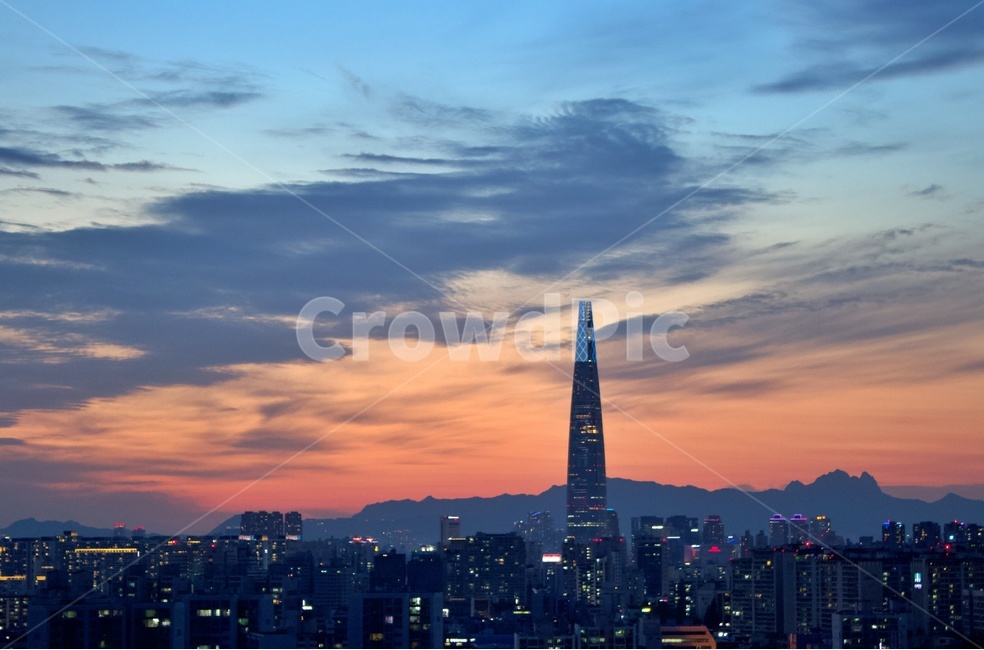 롯데월드타워,야경,일몰,노을,구름,하늘,한국,sky