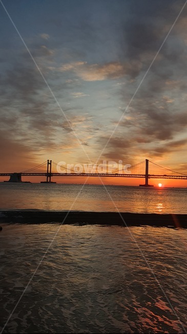일출,새해,해,광안대교,부산,바다,광안리해수욕장,광안리,다리,바닷가,해수욕장,파도,풍경,2020년,경자년,시작,일몰2021년