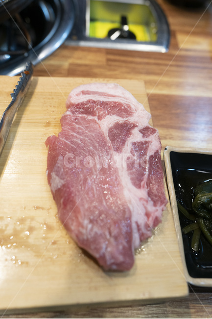 돼지고기,생고기,고기,목살,육류,정육,육류,고기,meat