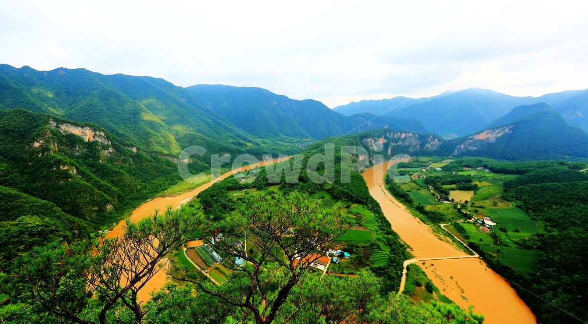 동강,연포마을,산,강,칠족령,자연,풍경,nature,landscape,한국자연풍경,한국자연경관,korea nature landscape,scenery,outdoors,옥외,경치,mountain