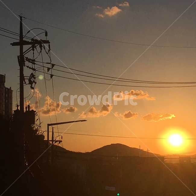 노을,전깃줄,구름,산,햇빛,저녁,sunset,beamline,cloud,mountain,sunshine,dinner