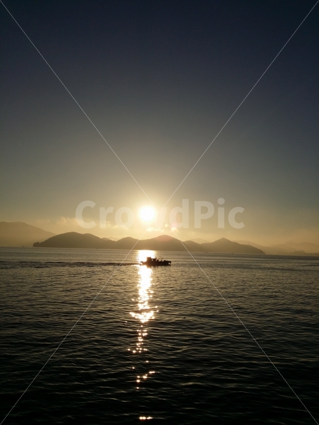통영,아침바다,삶,강인함,마음중심,자연,풍경,nature,landscape,flare,플레어,light,빛,sunlight,햇빛