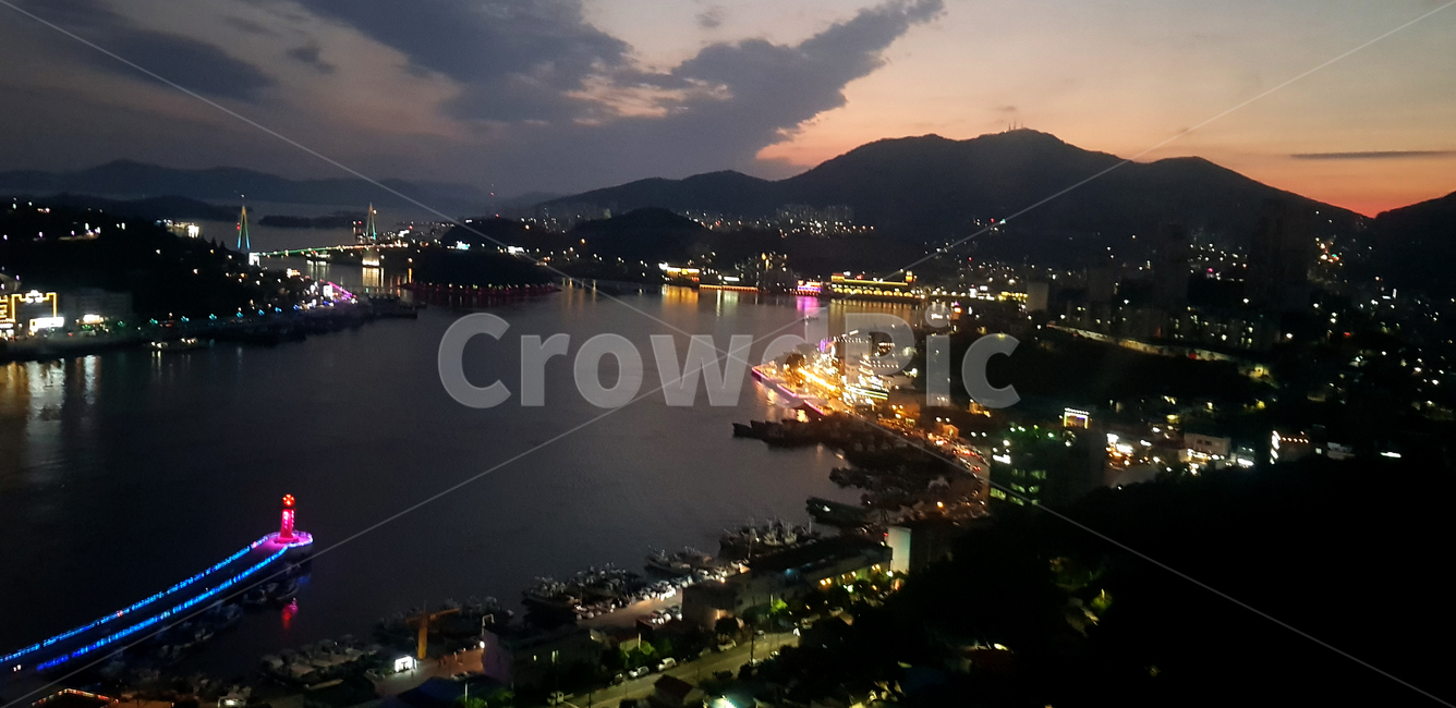 여수,여수케이블카,바다,항구,야경,불빛,밤불빛,밤야경,노을,구름,도심야경,도심,여수밤바다,여수바다,여수항구