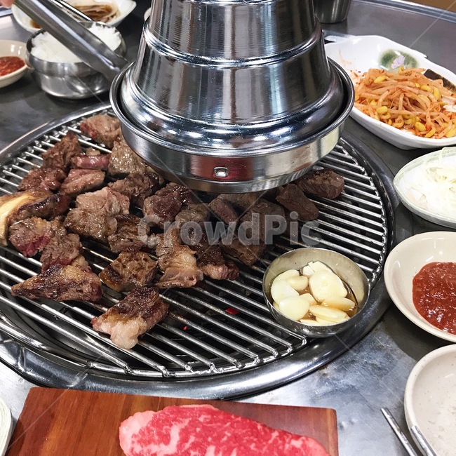 소고기,쇠고기,한우,맛있는,식사,안주,요리,음식,식재료,요리,food,cook,meal,dishes,food reserves,육류,고기,meat