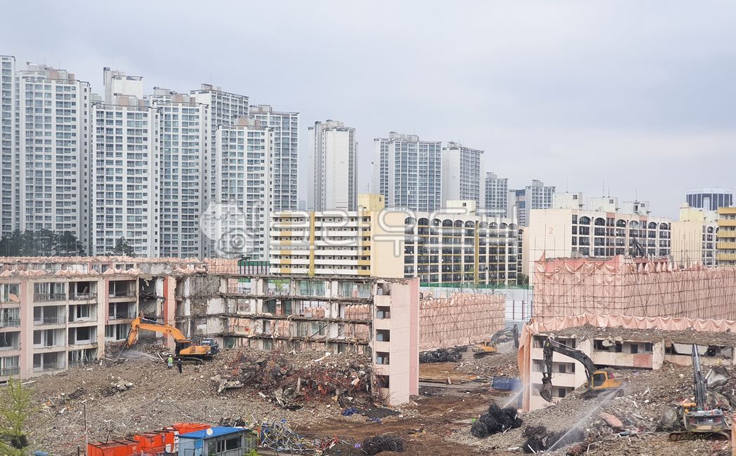 아파트,부동산,재개발,재건축,재건축단지,재개발단지,아파트단지,서울,잠실,건설,건축,건물,고층아파트,고층건물,공사,붕괴,철거,콘크리트