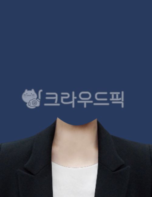 증명사진,이력서사진,취업사진,면접사진,증사,증사합성,상반신,여자증명사진,정면증명사진,여성증면사진,여자,woman,단정한,깔끔한,사진관,정장,여자정장,여성정장,의복,프로필,프로필사진,여자프로필,여성프로필,취업준비,취업,취준,취준생,블라우스,회사,회사원,취직,상의,정장사진,수트,수트사진,명함,여성,정면사진,정면프로필,정면,목,어깨,정장합성,얼굴합성,증명사진합성,프로필사진합성,규격사진,규격사진합성,누끼,정장누끼,증명사진누끼,이력서사진누끼,신분증누끼,신분증,심플,심플한,합성,단정,깔끔,배경,프로필배경,증사배경,증명사진배경,이력서사진배경,네이비,네이비색,네이비배경,남색,남색배경