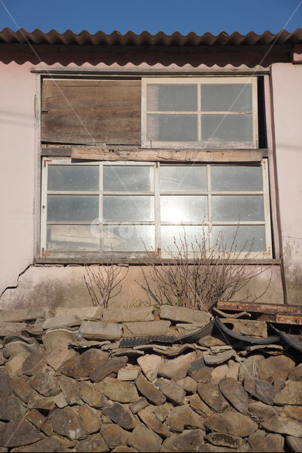 brick,벽돌,창문,시골창문,십자창문