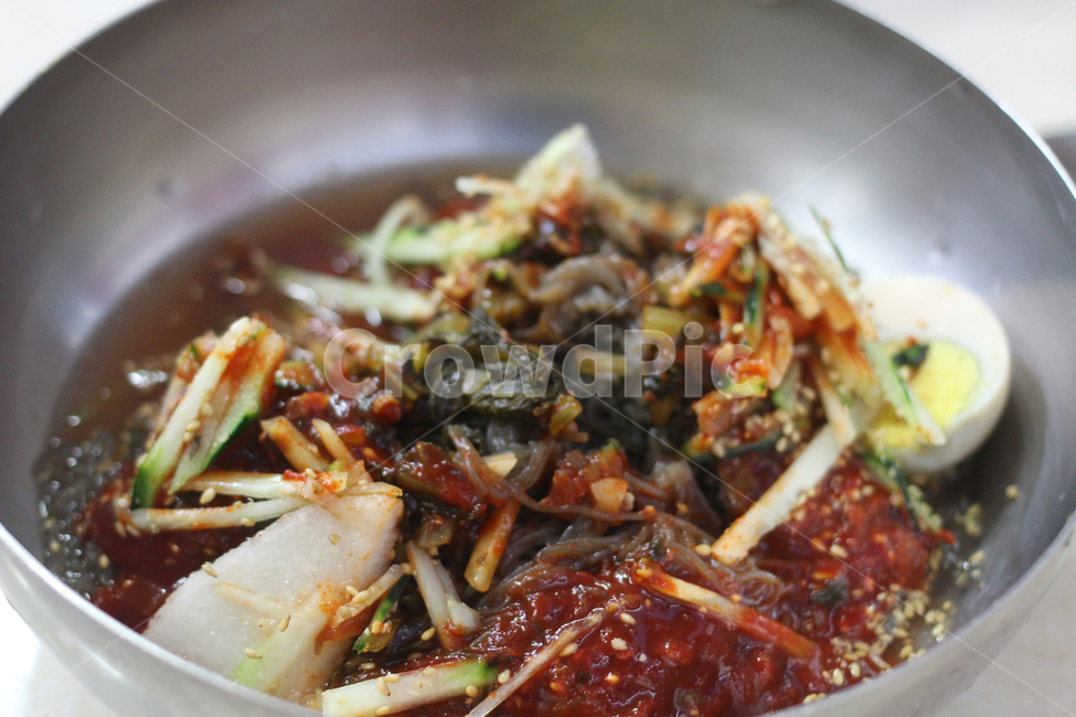 열무냉면,비빔냉면,여름음식,시원한음식,냉면,음식,식재료,요리,food,cook,meal,dishes,food reserves,면류,면요리,noodles,한식,한국음식,한국요리,korean food,korean dishes,korean meal,korean cook