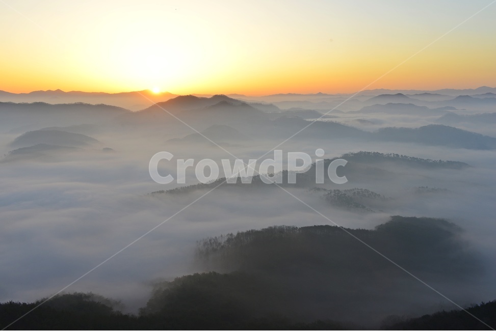 임실,국사봉,국사봉일출,아침,운해,여명,해돋이,light,빛,flare,플레어,sunlight,햇빛,weather,날씨,mountainrange,산맥,mountain,산,nature,자연,outdoors,옥외
