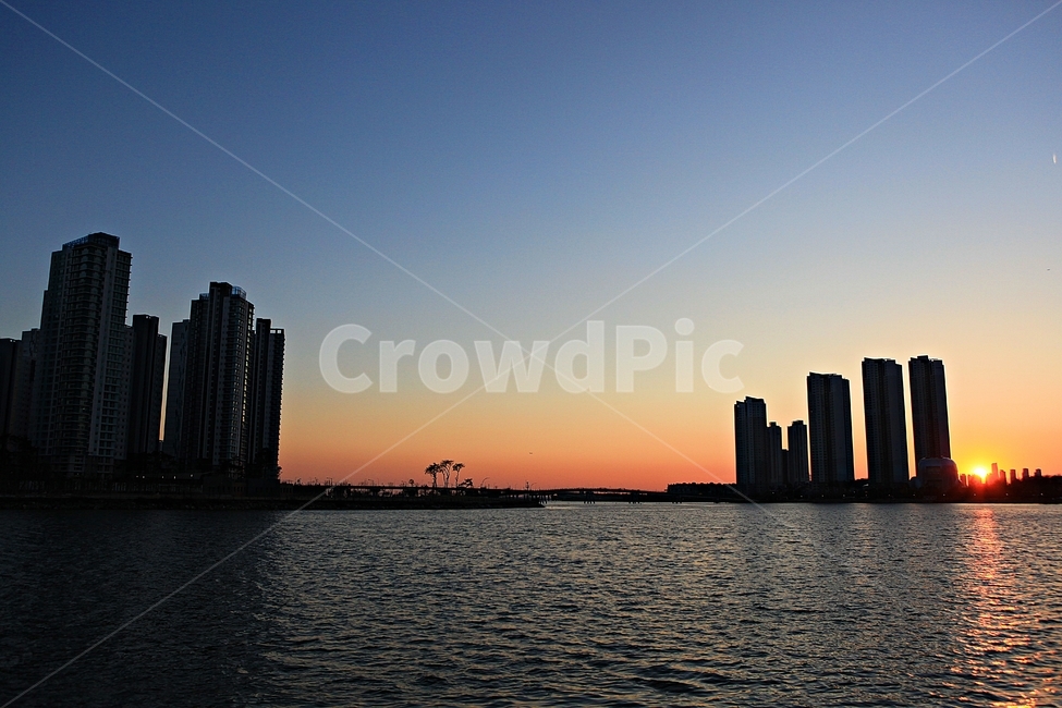바다,아파트,빛,풍경,자연,배경,도시,풍경,city,landscape,한국도시풍경,한국도시경관,korea cityscape,실루엣,그림자,silhouette,shadow,nature,outdoors,옥외