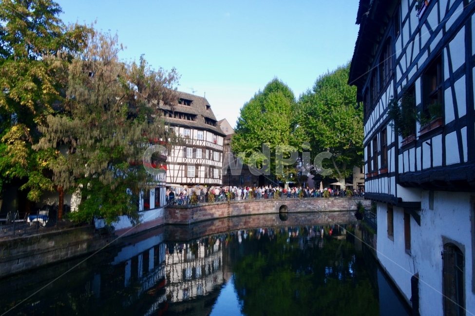 프랑스,쁘띠프랑스,여행,유럽여행,스트라스부르크,산책,구경,관광,나무,강가,작은마을,귀여운,풍경,하늘,france,travel,europetravel,strasbourg,walking,view,trees,francetravel,Asmallvillage,river,cute,scenery,sky,도시,풍경,city,landscape,해외,외국,세계,foreign,oversea,world,세계도시풍경,해외도시풍경,외국도시풍경,world cityscape,castle,성,architecture,건축물,building,건물,water,물,outdoors,옥외,fort,요새