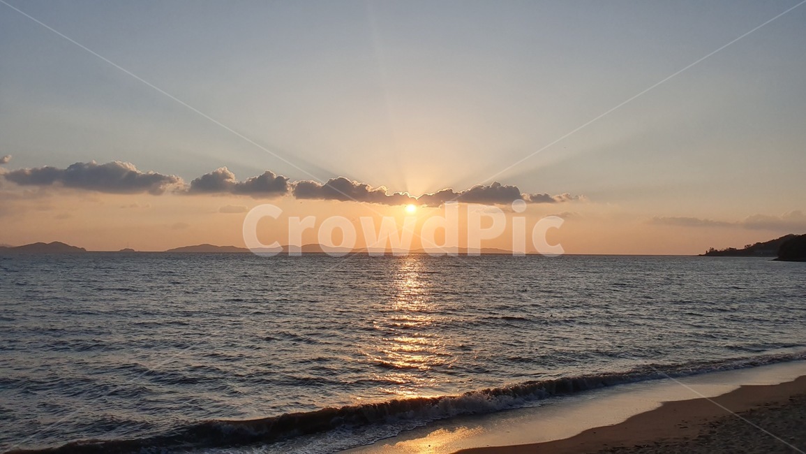 바다,하늘,해변,파도,beach,wave,cloud,구름,자연,내추럴,natural,물결,sky,수평선,water,물,nature,대양,sea,land,바닷가,연안,노을,햇빛,light,플레어,flare,sunlight,sunset