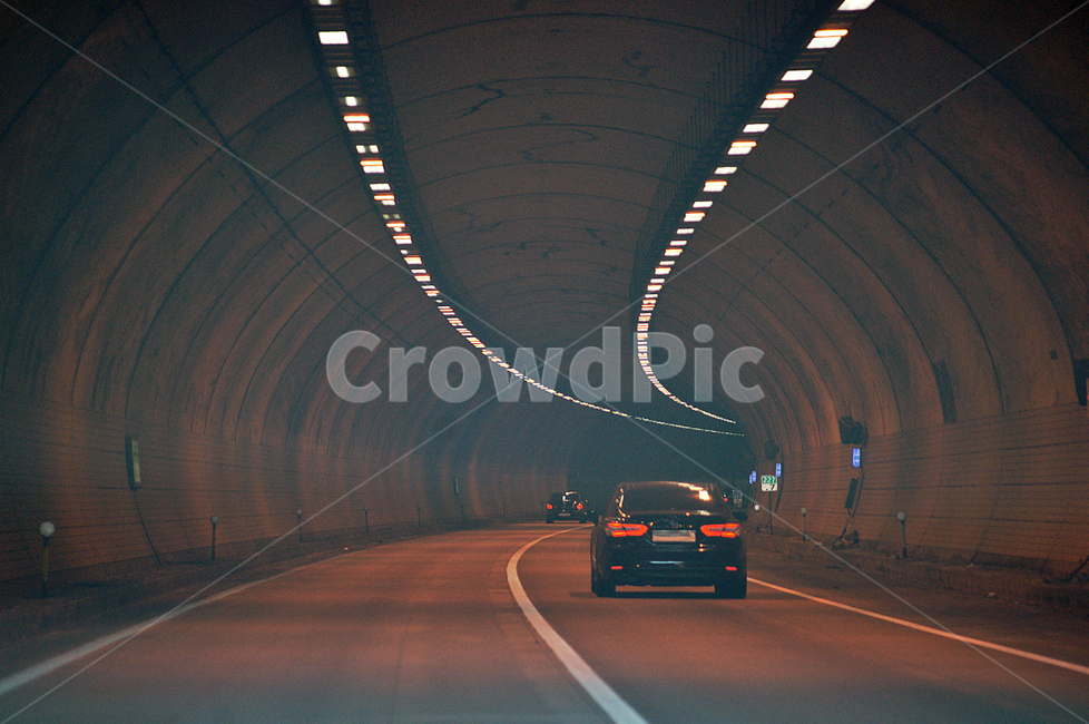 터널,고속도로,차량,주행,도로,자동차,운전,조명,교통,교통수단,traffic,transportation