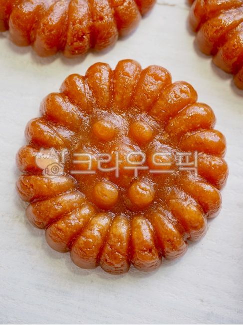 약과,한국음식,식품,한식,한국문화,한국,배경,음식문화,웰빙,문화,아시아,아시아음식,접시,전통,설날,추석,음식,추석음식,설날음식,명절,명절음식,koreanfood,korea,koreanculture,food,background,foodculture,wellbeing,culture,asia,asianfood,dish,tradition,한국과자,전통과자,과자,한과,한국전통과자,쌀과자,간식,후식,스낵,음식,식재료,요리,food,cook,meal,dishes,food reserves,한식,한국음식,한국요리,korean food,korean dishes,korean meal,korean cook,디저트,간식,후식,dessert,snack