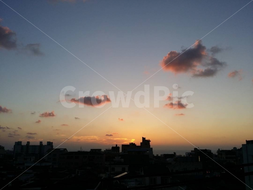 하늘,구름,야경,노을,제주,도시,풍경,city,landscape,실루엣,그림자,silhouette,shadow,nature,자연,outdoors,옥외,sunlight,햇빛,sky,dusk,황혼,sunset,일몰,red sky,붉은 하늘,dawn,새벽