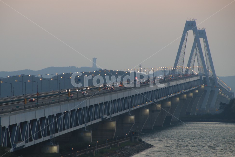 인천대교,다리,bridge,차,도로,조명,물,바다