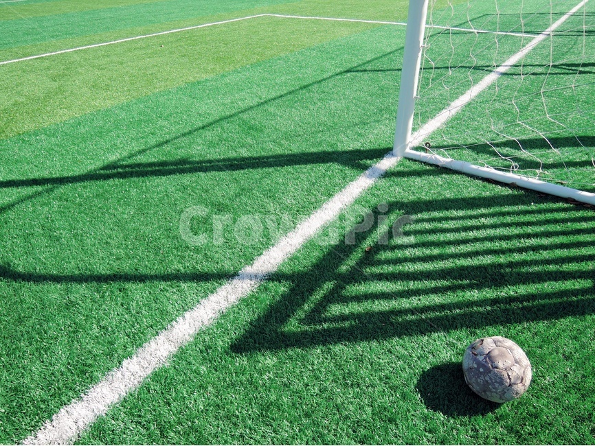 축구공,잔디,운동,축구,스포츠,경기장,야외,외부활동,초록색,구기종목,구기,야구,경기,오후,외로운,기다림,그물망,골인,골,인조잔디,활동,조용한,필드,풀,연두색,구장,활기찬,활동적인,그림자,골대,파릇파릇,파릇,공,낡은,green,sports,sportsman,soccer,field,ground,그라운드,액티비디,정지,축구장,조기축구,축구동호회,풋살,골라인,시합,그린,sport,동호회,스포츠,레저,운동,sports,leisure,exercise,감성,sensible,feeling,사물,물건,오브젝트,thing,object,matter