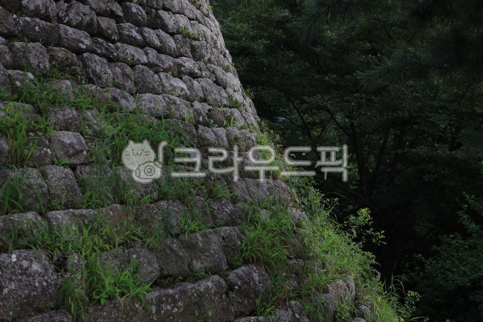 돌, 석축, 풀, 성벽, 성곽, 사진,이미지,일러스트,캘리그라피 - 다미안작가