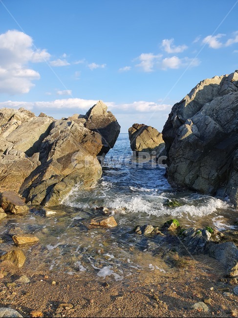 바다,동해바다,하늘,바위,구름,자연,바닷길,곶,옥외,nature,outdoors,ground,promontory,자연,풍경,nature,landscape