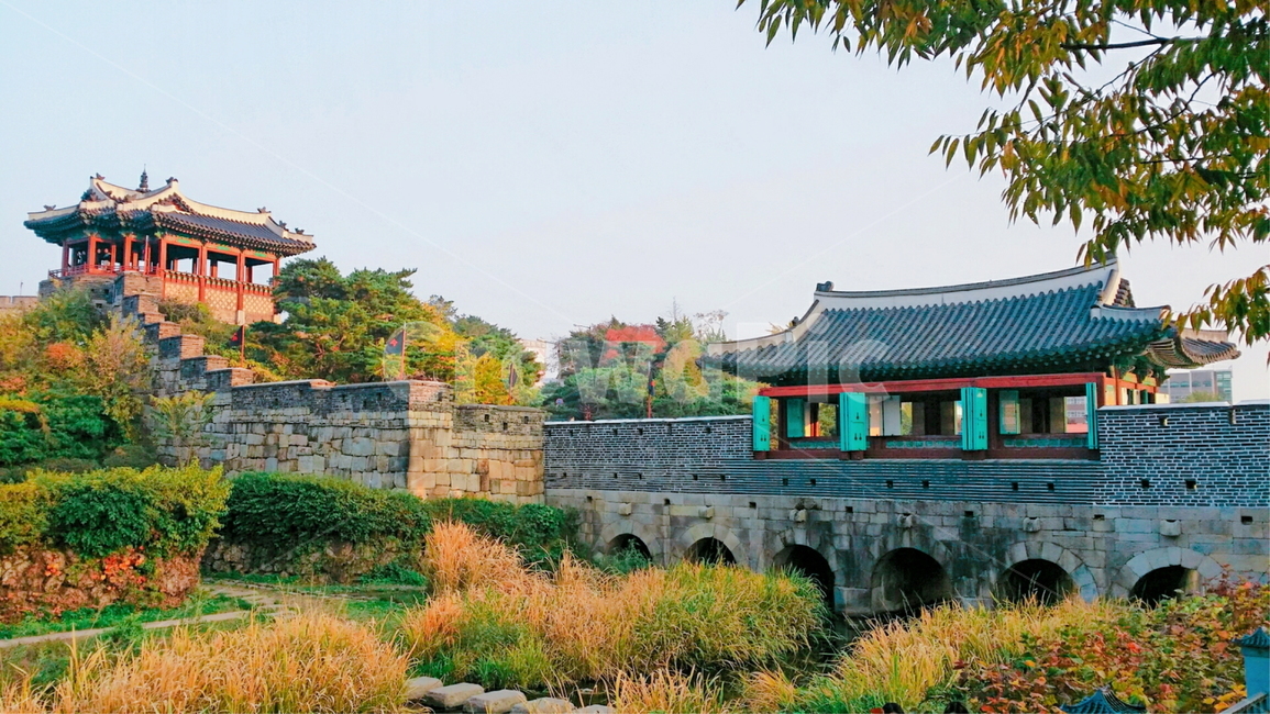 건축물,building,건물,shrine,예배,worship,신전,temple,신사,수원,화성,방화수류정,하늘,구름,나무,식물,나무그늘,힐링,감성사진,색감,세계문화유산,문화유산
