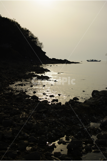 바다,sea,서해,하늘,한국,landscape,안면도,바위섬,그림자,자연,풍경,nature,landscape,한국자연풍경,한국자연경관,korea nature landscape,promontory,곶,ocean,대양,water,물,outdoors,옥외,shoreline,해안선,land,땅