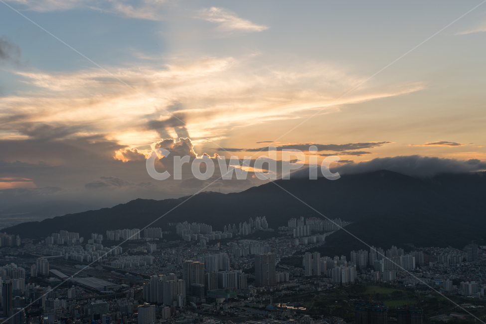 일몰,산,빛,구름,황령산,도시,풍경,city,landscape,한국도시풍경,한국도시경관,korea cityscape,nature,자연,outdoors,옥외,경치,scenery,aerial view,조감도