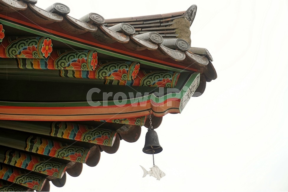 기와,문양,종,사찰,절,나무,tile,temple,bell,한국전통,한국문화,korean traditional,korean culture,건축물,건물외관,exterior,building,structure,architecture,construction