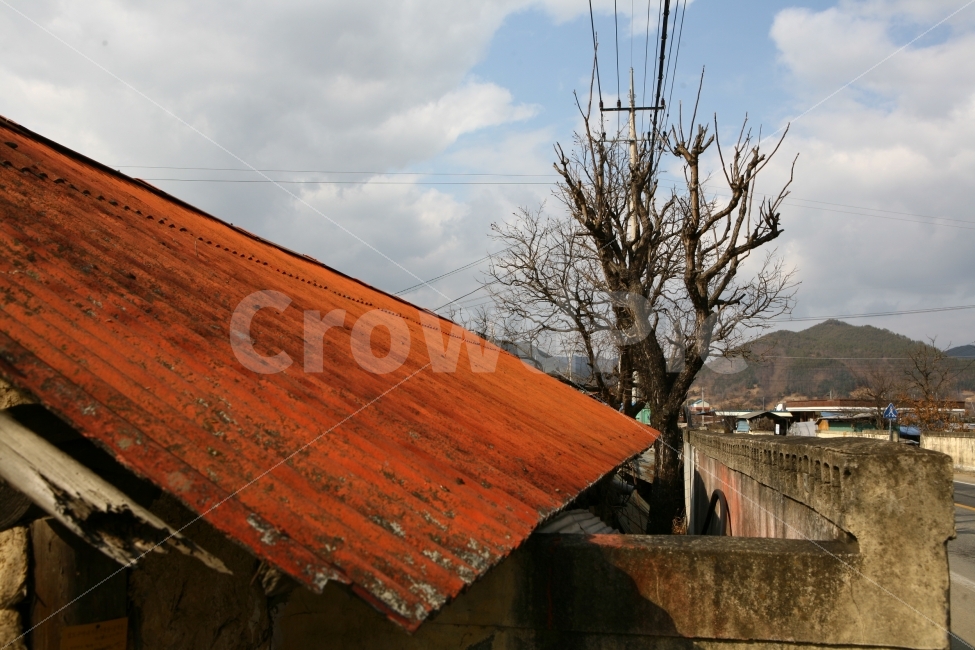 붉은지붕,시골길,시골집,낡은지붕,한국집,시골,마을,풍경,landscape,country,rural,town