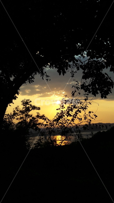 자연,하늘,신비로움,아름다움,붉은,자연,풍경,nature,landscape,flare,플레어,light,빛,sunlight,햇빛,silhouette,실루엣,outdoors,옥외,sunset,일몰,dusk,황혼,sky,dawn,새벽,red sky,붉은 하늘
