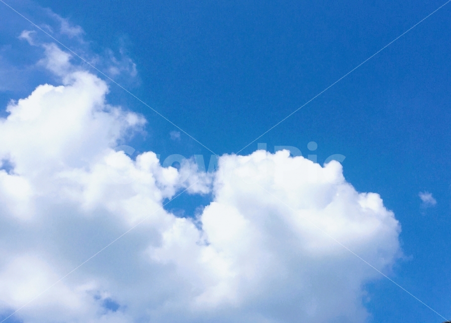 하늘,구름,맑음,사진,감성사진,파랑,블루,sky,cloud,blue,photo,photography,자연,풍경,nature,landscape,outdoors,옥외,azure sky,푸른 하늘