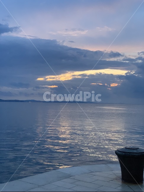 바다,선착장,노을,하늘,크로아티아,자다르,croatia,jadar,교통,transportation,sky,sea,자연,풍경,nature,landscape,vehicle,차량,watercraft,선박