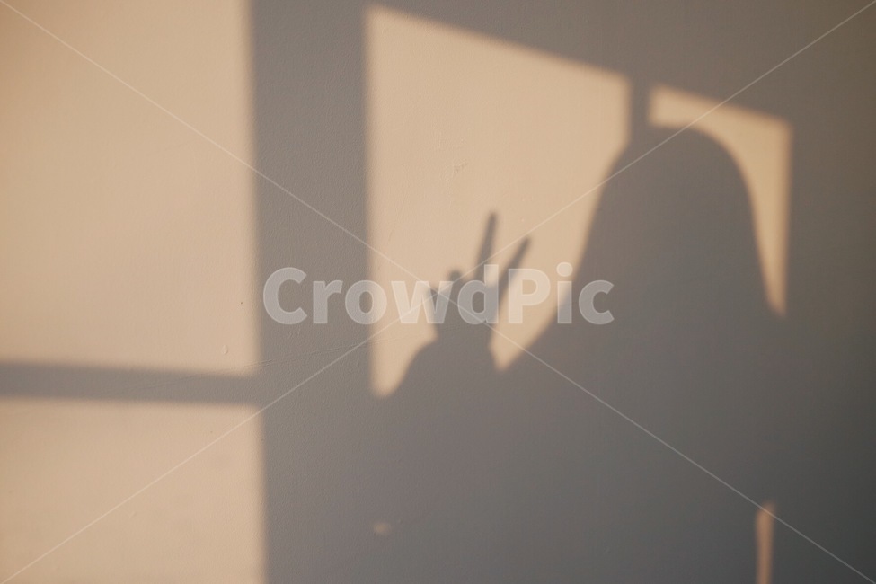 감성사진,그림자,햇살,손,모양,형태,감성,shape,shadow,사람,인물,인간,human,person,인물실루엣,사람실루엣,character silhouette,human silhouette,감성,sensible,feeling,휴식,힐링,rest,relaxation,healing