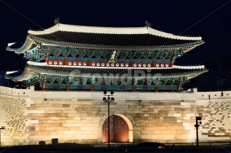 숭례문,서울야경,국보,건물,한국문화,문화재,성곽,성문,성벽,기와,건축,조선,야경,밤,풍경,nightscape,night,landscape,한국전통,한국문화,korean traditional,korean culture,랜드마크,landmark,tourist attraction,한국랜드마크,한국관광지,한국명소,korea landmark,korea tourist attraction,architecture,건축물,pagoda,탑,shrine,신사,building,worship,예배