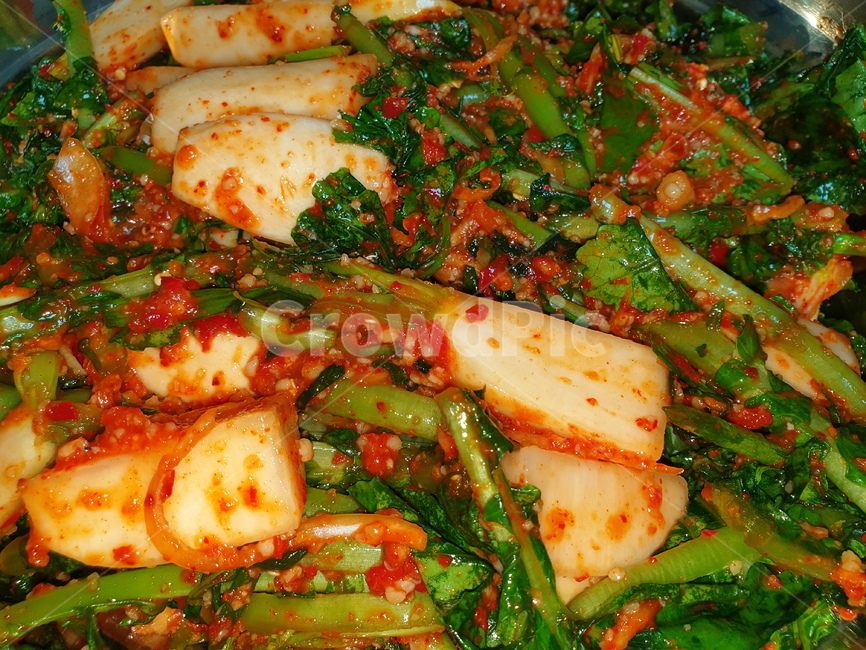 김치,전통음식,김장,총각김치,kimchi,음식,food,레시피,recipe,요리,dish,한국적인,korean,traditional,meal,알타리김치,빨강,초록,red,green,식문화,delicious,음식,식재료,요리,food,cook,meal,dishes,food reserves,한식,한국음식,한국요리,korean food,korean dishes,korean meal,korean cook