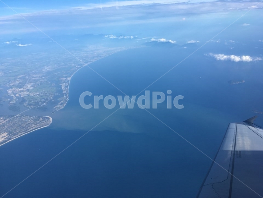 비행기,사진,여행,해외여행,비행기안에서,자연,풍경,nature,landscape,여행,휴가,traveling,vacation,trip,교통,교통수단,traffic,transportation,outdoors,옥외,land,땅,ocean,대양,water,물,sea,바다,shoreline,해안선,경치