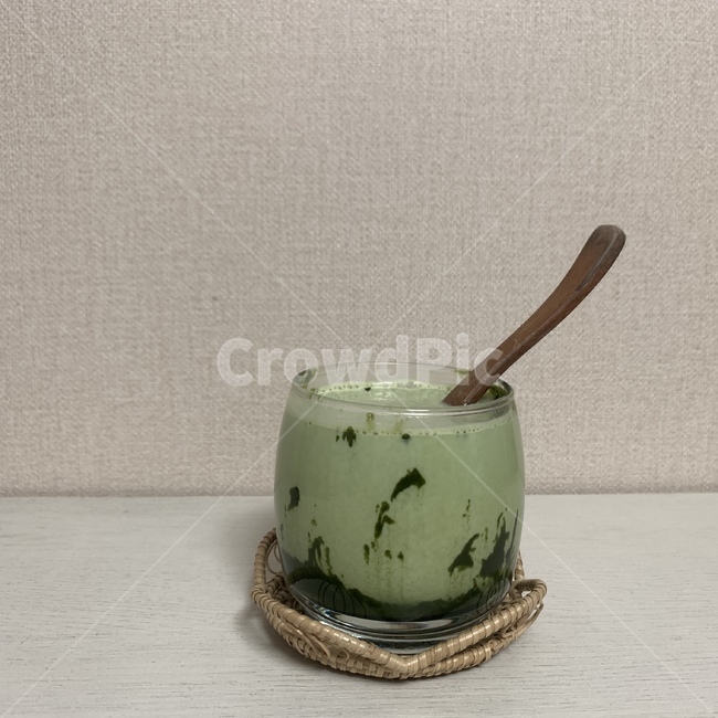 saucer,받침접시,pottery,도기류,녹차라떼,cafe,greentea,홈카페,커피,카페,coffee,cafe